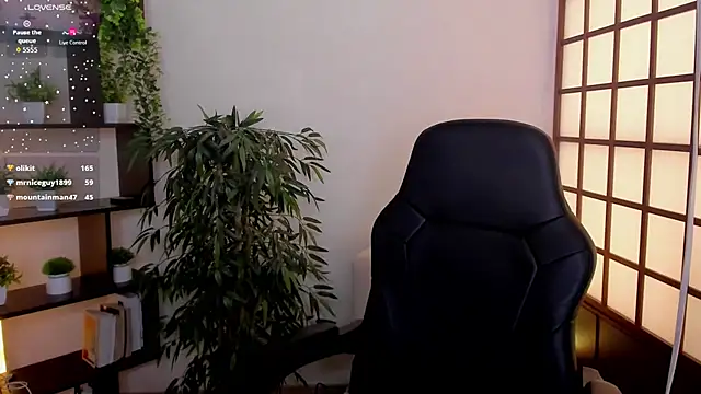 KristineBeauty live