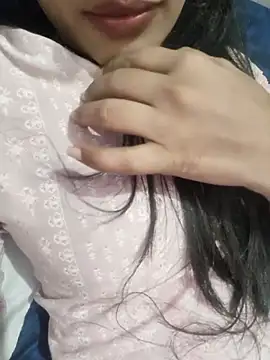 Eshwari_Chopra live
