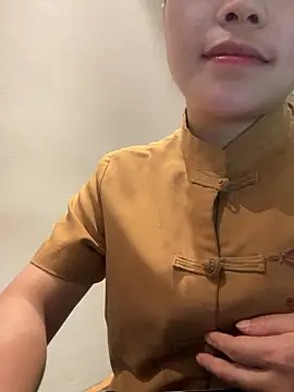 Bella_7777 live