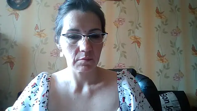 Miss_Heliena live