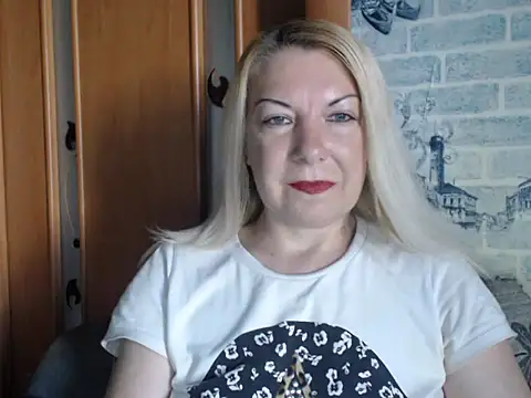 Lillia_Ray live