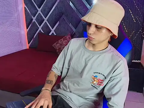 cameron_lux77 live