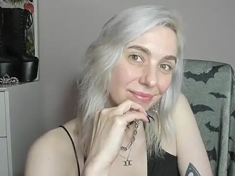 velvetanne live