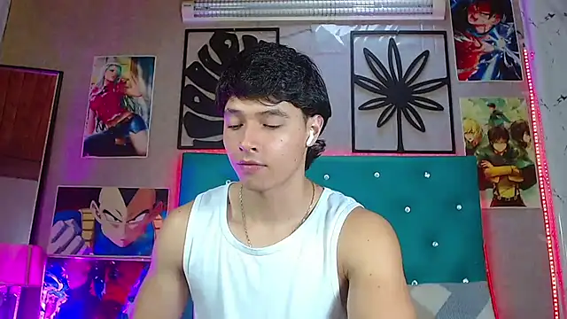 LiamAndrewzz live