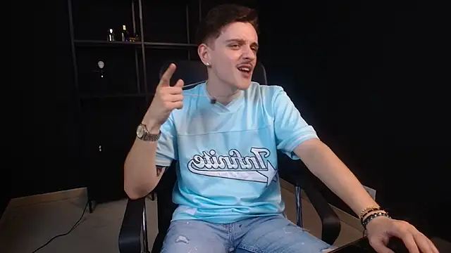 FelixStarkk live