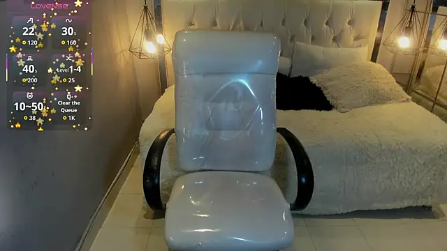 zara_moon1 live