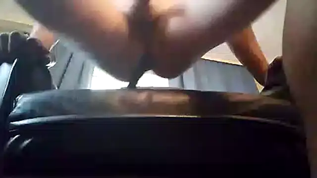 ToniliveA live