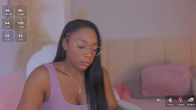 aprilebony_ live