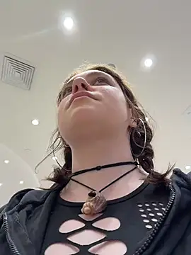 lucy-joy live