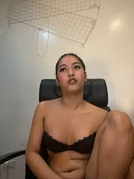 sexyasiancock_yllana live