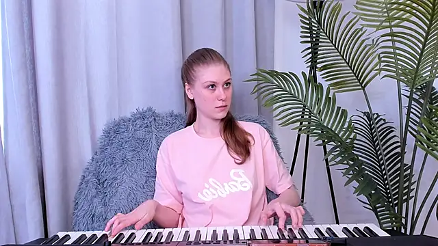 IdaliaKinnick live