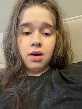 HornyGirlH live