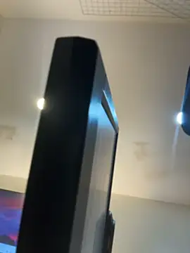 hugecock_tamira live