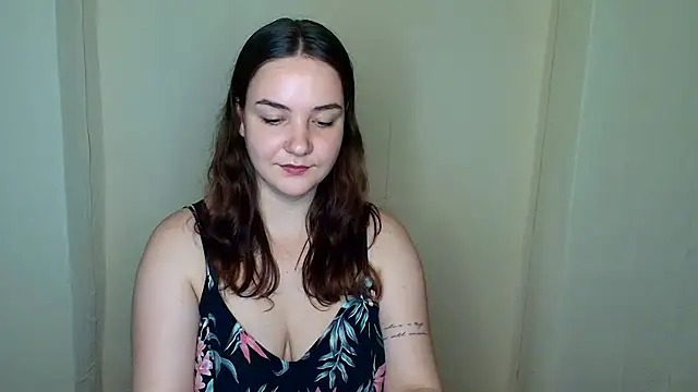 OliviaMontgommery live