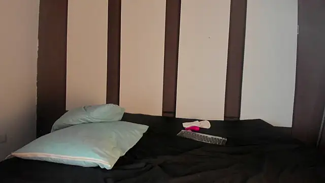 Laura_serena live