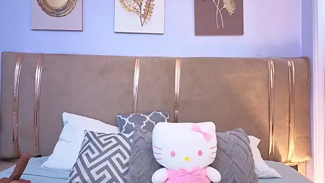 Mia_Naive live