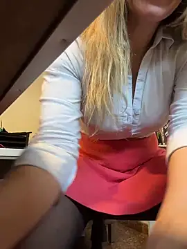 Gatitacarlita live
