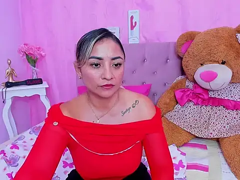 milf_bigass_ live