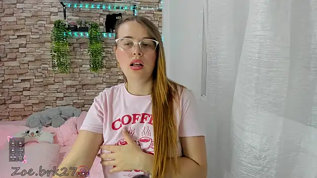 Zoe_brk live