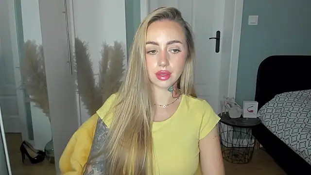 sexyCoralie live