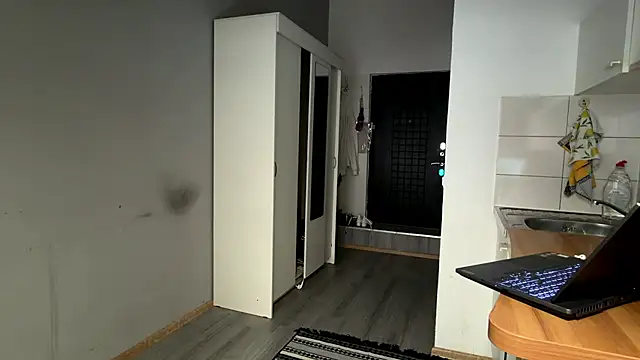 CutieSiesta live