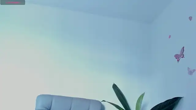 DakotaStills_ live