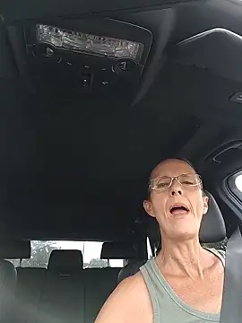 Sacha_Scorp live