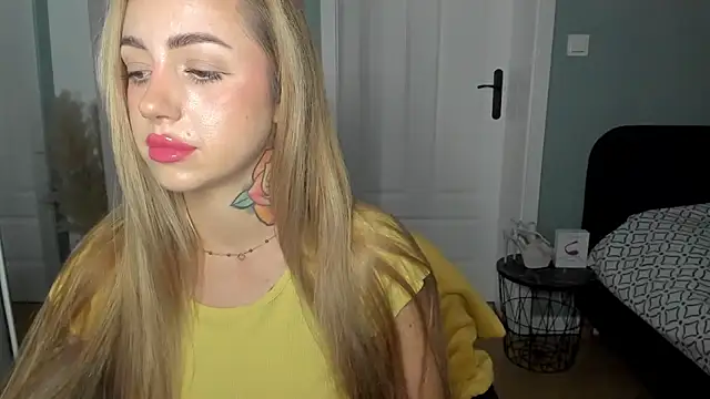 sexyCoralie live