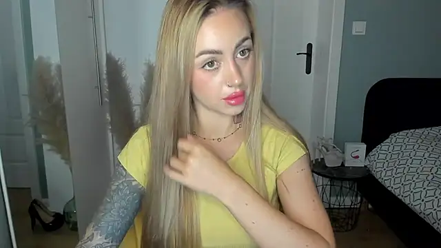 sexyCoralie live
