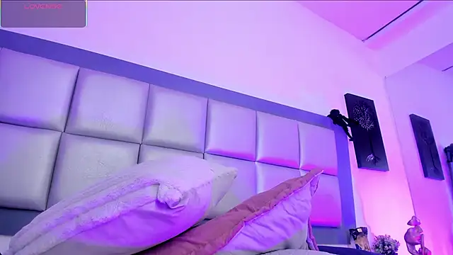 april_jones05 live