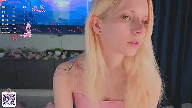JuanaSumma live