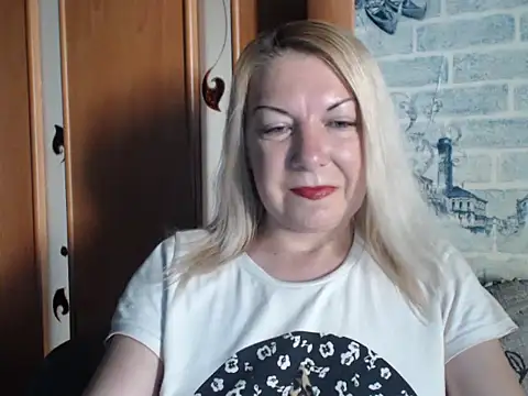 Lillia_Ray live
