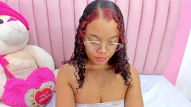 ISABELLA_020 live
