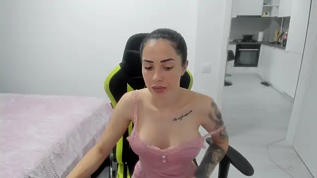 Emmapmg live