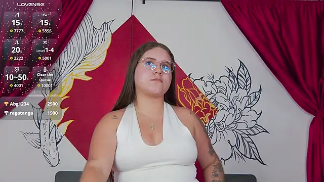 Lia_Avalon live