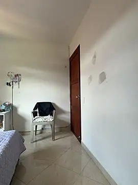 Im_Amelia live