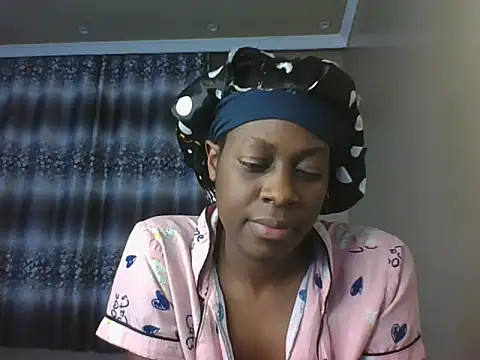 Sweetie_G live