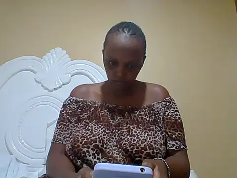 Sexxy-Shie live