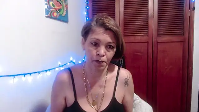 electra-mommy live