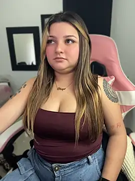 SweetFoxEyes_ live