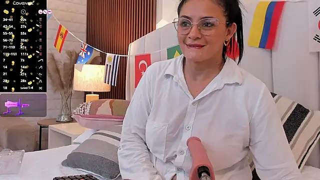 Mommy_Naughty live