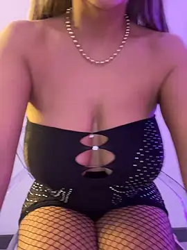 Angelina_Roa live