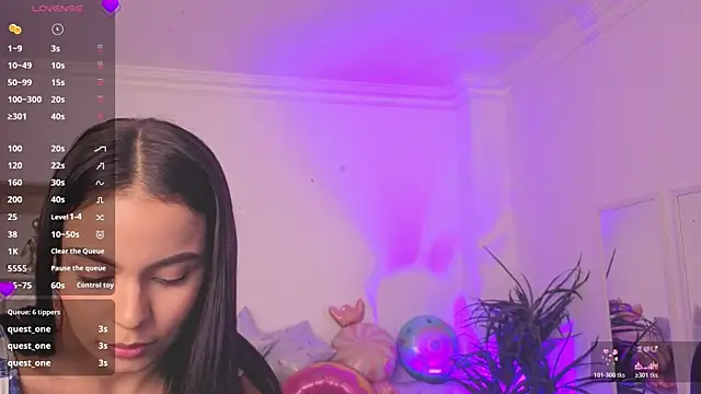 Aleejaa__ live