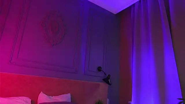 Liv_Fay live