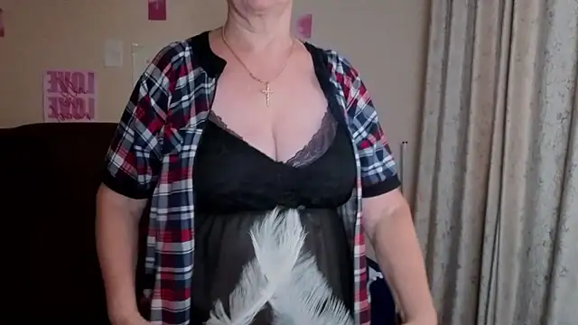 Sandra_Snowflake live