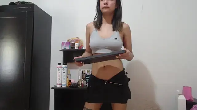 nathaly_jones_ live