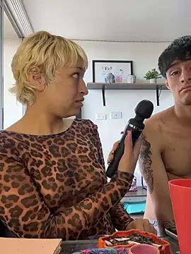 Melody__0 live