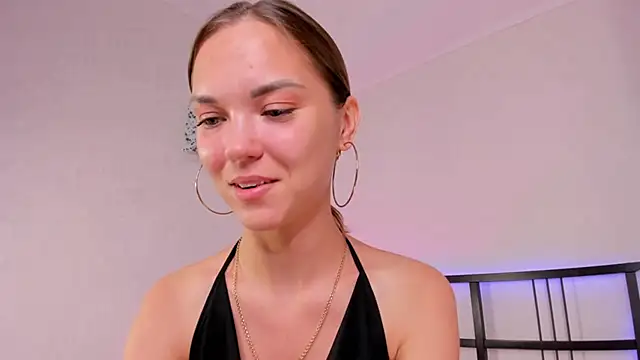 Flora_Meooww live
