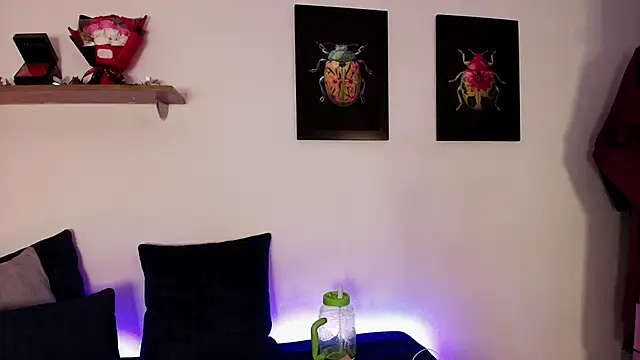 Elliee_ profile