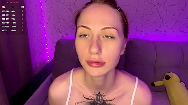 BlondeBun live